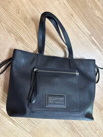 MARC BY MARC JACOBS 토트백 블랙 A4 바닥 확장 가능