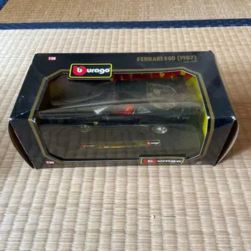 Bburago 페라리 F40 (1987) 미니카