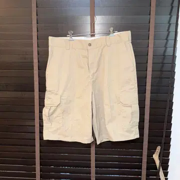 Dickies 베이지 카고 숏팬츠