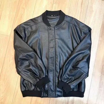 ZARA 가죽 자켓