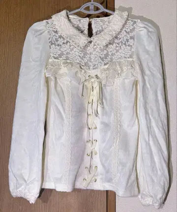 LIZLISA 미사용 새상품 블라우스