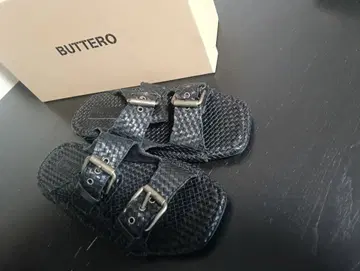 BUTTERO 블랙 컴포트 샌들