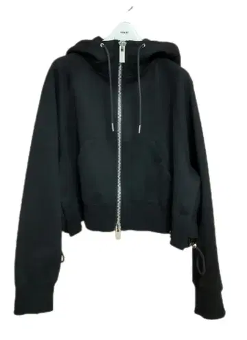 sacai 후디