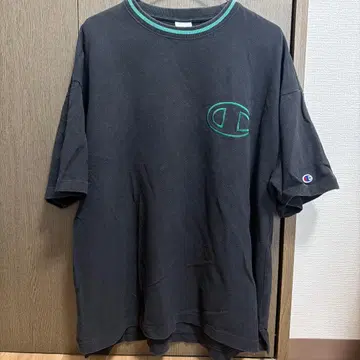 Champion 블랙 반팔 T셔츠 L