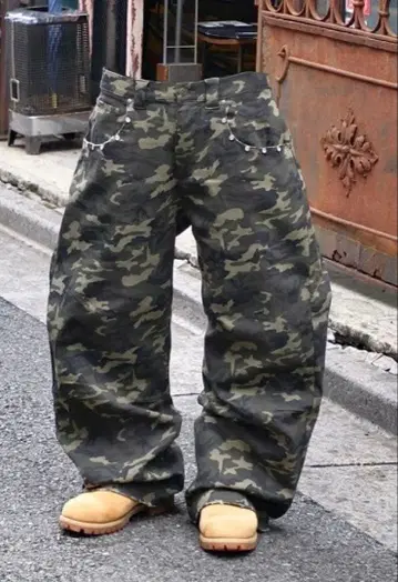 Belvet 카모플라쥬 와이드 팬츠 다이아 스터드