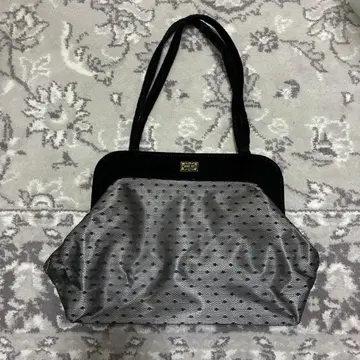 [새상품급] ANNA SUI 벨로아 도트 핸드백 위시코어