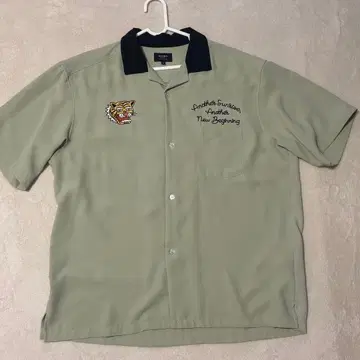 BEAMS HEART 셔츠 M 사이즈 자수 와펜