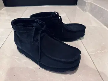 CLARKS GORE-TEX 왈라비 부츠 BEAMS 별주 네이비