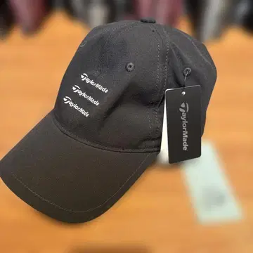 TaylorMade 유나이티드 애로우즈 블랙 캡