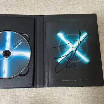 몬스타엑스 더 클랜 창균 I.M 친필 사인입