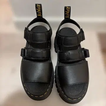 닥터마틴 RICKI 3-STRAP 샌들 5 UK