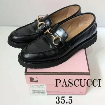 IENA PASCUCCI 파스쿠치 로퍼 35 1/2 35.5 블랙