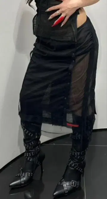 mukcyan 블랙 메쉬 슬릿 롱 스커트