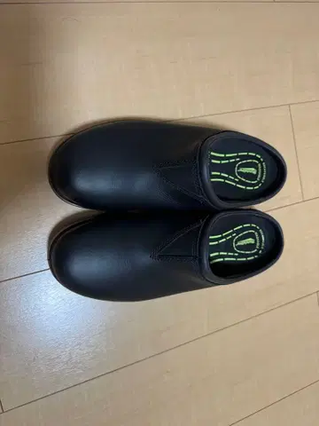 블런드스톤 ALL-TERRAIN CLOG 7