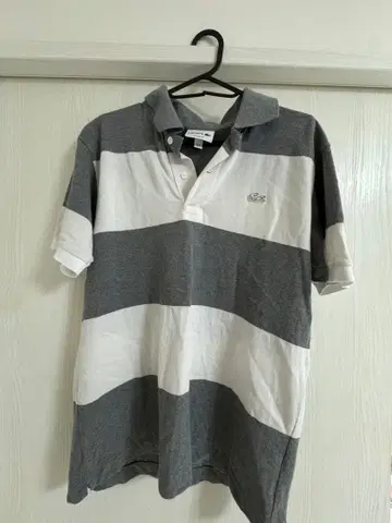 Lacoste 그레이 화이트 스트라이프 피케 셔츠