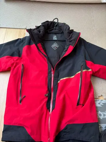 다이와 낚시 수트 빨간색/블랙 GORE-TEX 고어텍