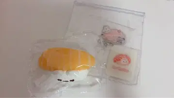 momo 스퀴즈 초밥 시리즈 연어냥