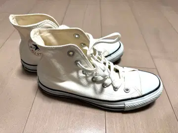 컨버스 올스타 화이트 하이컷 스니커즈