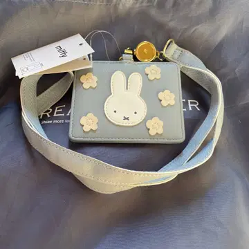 입고 miffy 토끼 디자인 패스 케이스