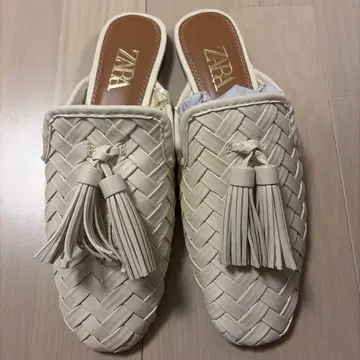 ZARA 아이보리 꼬임 슬리퍼 38