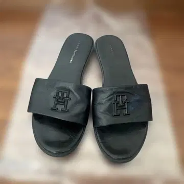 TOMMY HILFIGER 샌들 블랙 23.5cm