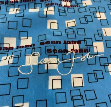 Sean John 기하학 패턴 반팔 셔츠