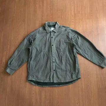 ZARA 올리브 그린 긴팔 셔츠
