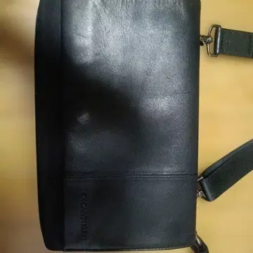 CK 캘빈 클라인 블랙 숄더백