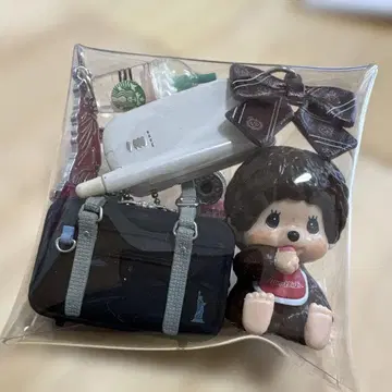 가챠 파우치 몬치치 여학생풍