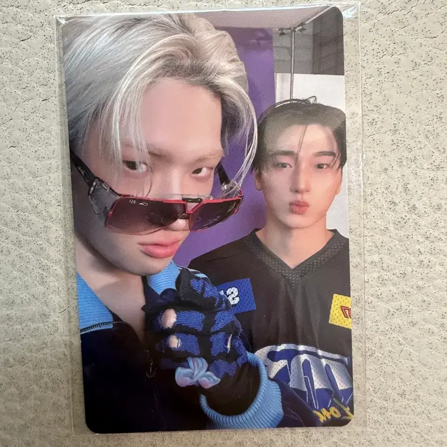 Ateez VR concert admission pre-order benefit photocard LIGHT THE