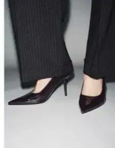ZARA 에나멜 브라운 사이드컷 펌프스 39