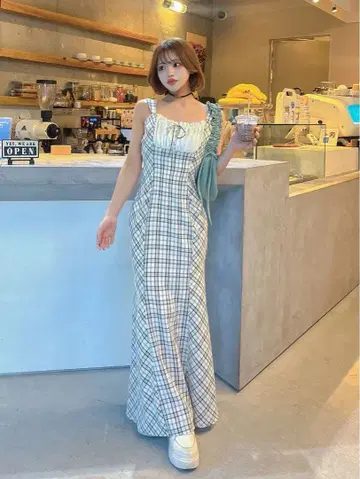 체크 머메이드 롱 원피스 다리치 블랙