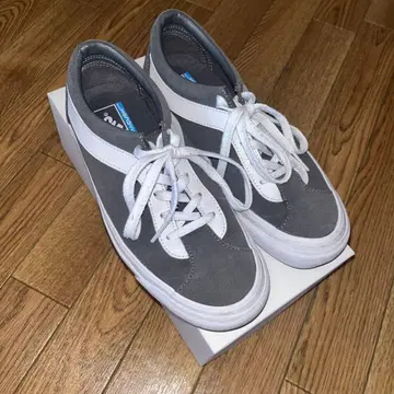 VANS 그레이 24.5cm