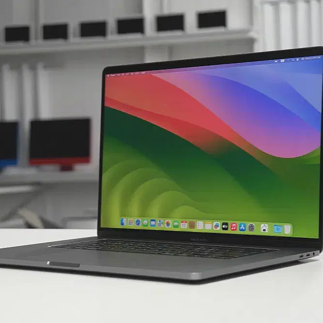 애플 맥북프로16 A2141/i9-9980/32G/512G/라데온프로