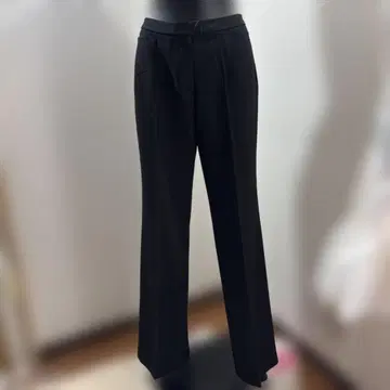 일본제 블랙 스트레이트 레그 팬츠