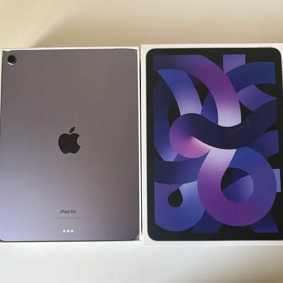 iPad Air 5 64GB Wi-Fi Gray, includes Apple Pencil 2nd generation