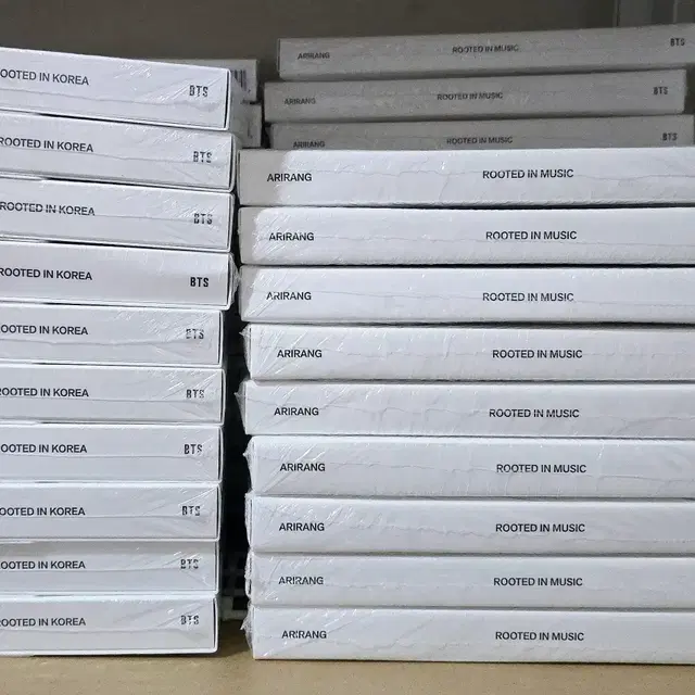 ๋ฐฉํ์๋
๋จ ์๋ฆฌ๋ ์จ๋ฒ์ธํธ ๋ฏธ๊ฐ๋ด bts arirang album set