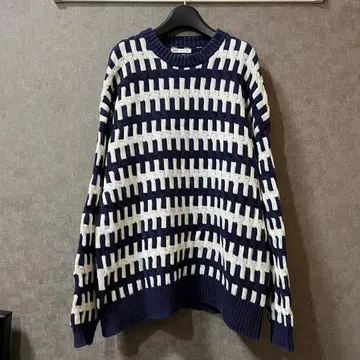 ZARA 네이비 화이트 니트