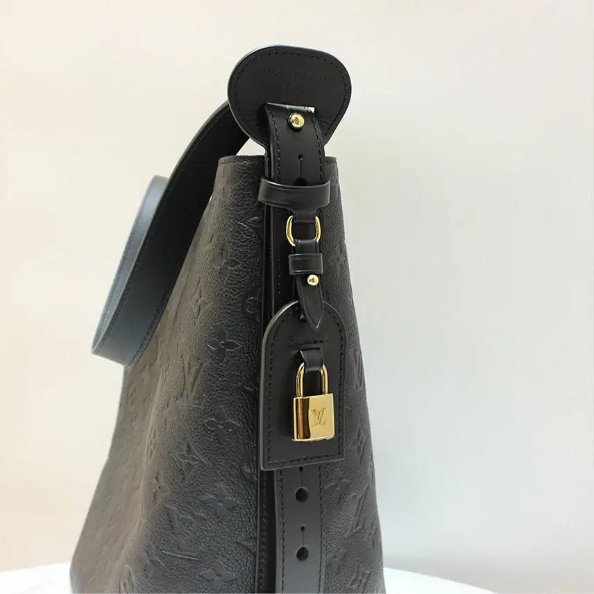 루이비통 [명품다올동래] 앙프렝뜨 올 인 GM M13044 사진 7