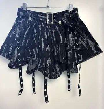 블랙 x 그레이 데님 데미지 이너 팬츠 미니 스커트 락? 펑크?