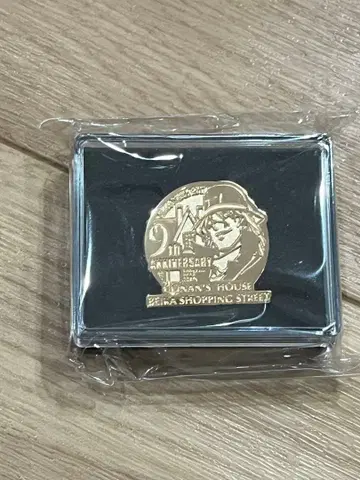 명탐정 코난 진 핀 배지