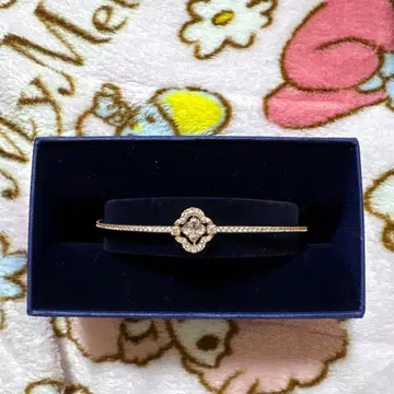 SWAROVSKI 팔찌