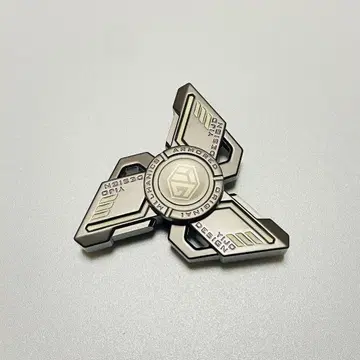 피젯 토이 EDC 그로우 스피너 LUNA 빛을 두른 고요한 회전