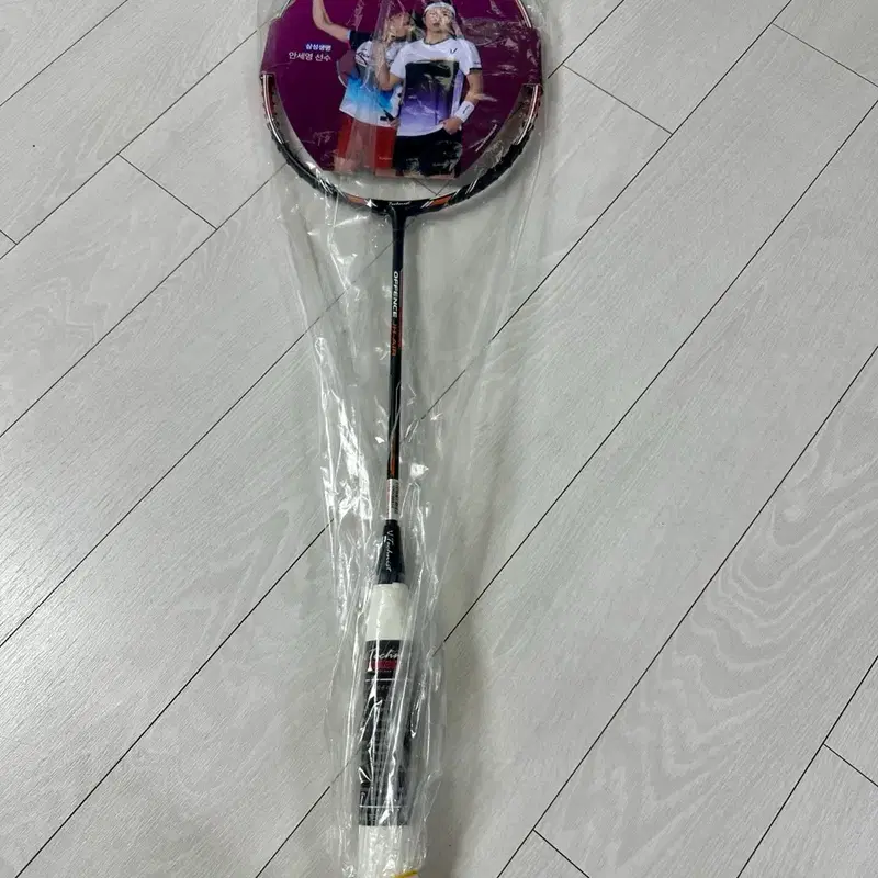 급처) 테크니스트 FIRE T9900 배드민턴 라켓 판매합니다!