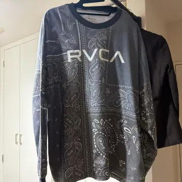 RVCA 반다나 패턴 긴팔 티셔츠 MIM/M