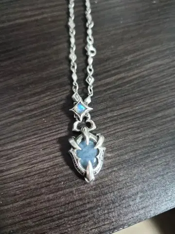 아르테미스 클래식 목걸이 장식 실버 목걸이 파란색 보석 포함