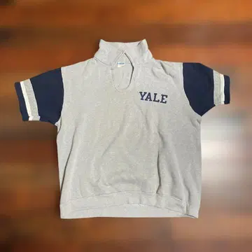 70s 바터택 XL 프린트 Yale 예일대학교 반팔 맨투맨