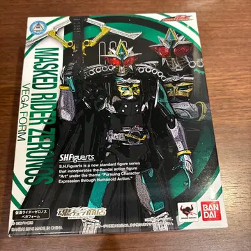 새상품 S.H.Figuarts 가면라이더 제로노스 베가 폼