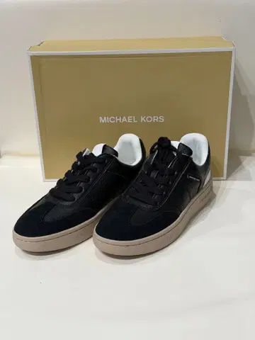 MICHAEL KORS 블랙 스니커즈