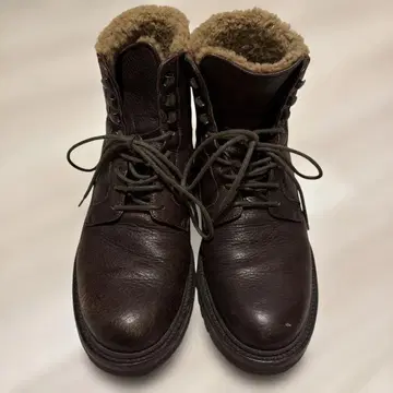 브루넬로쿠치넬리 무스탕 가죽 부츠